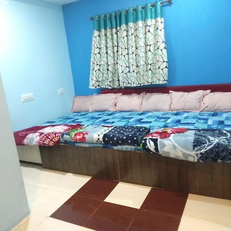 Bhagwati Guest House Ujjain Bagian luar foto